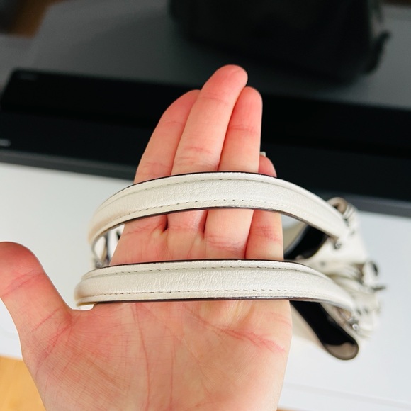 Coach Edie Shoulder Bag 31 With Star Rivets - Picture 11 of 16